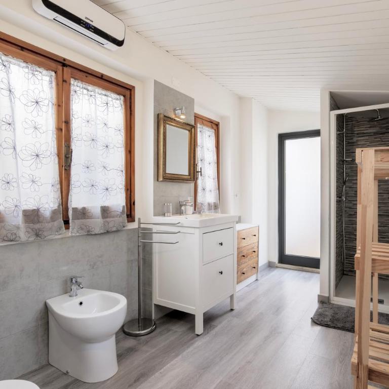 Suite Santa Croce x3, Private Terrace, AC, Wi-Fi - Appartamento con 1 Camera da Letto - 7