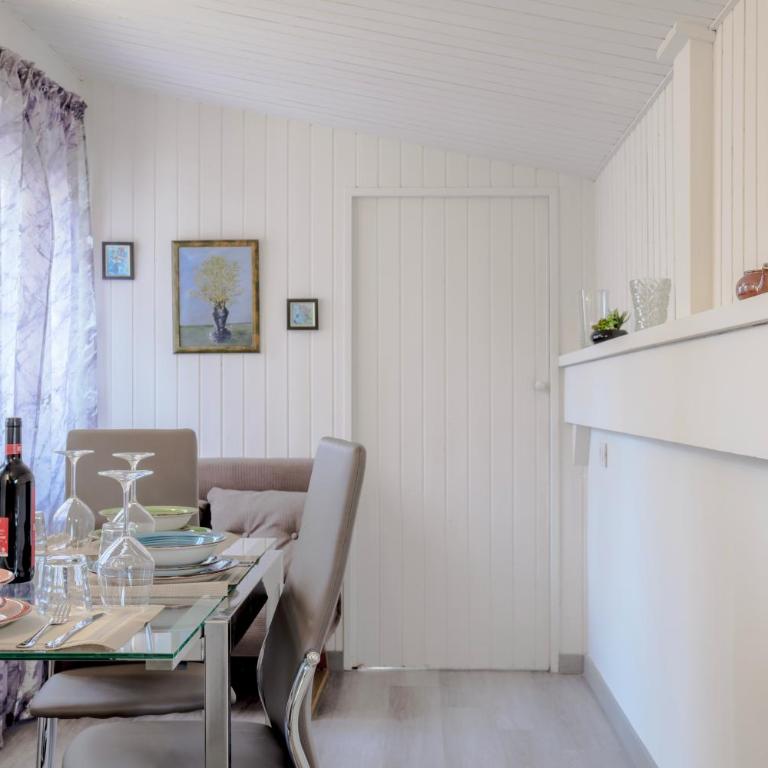 Suite Santa Croce x3, Private Terrace, AC, Wi-Fi - Appartamento con 1 Camera da Letto - 12