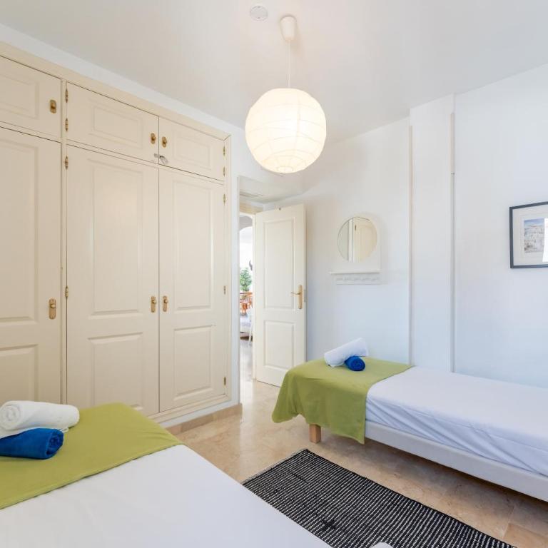 Apartment with Panoramic Sea views - Pass the Keys - Apartment - 7