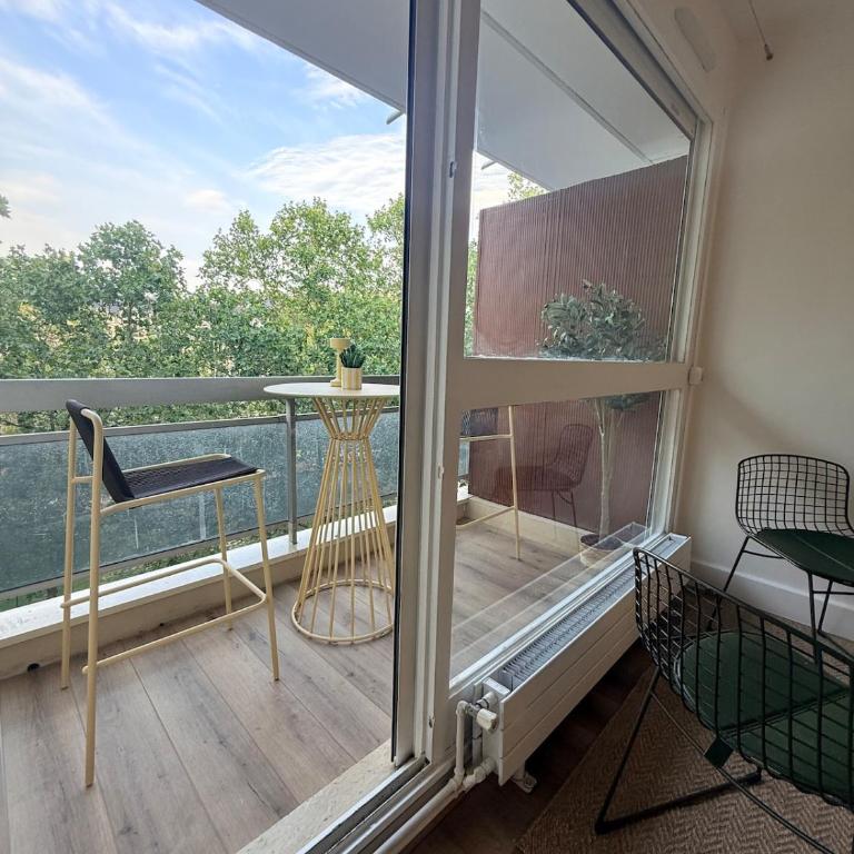 Bright flat with terrace & vue on Canal St Martin - Appartement avec Vue et Balcon - 16