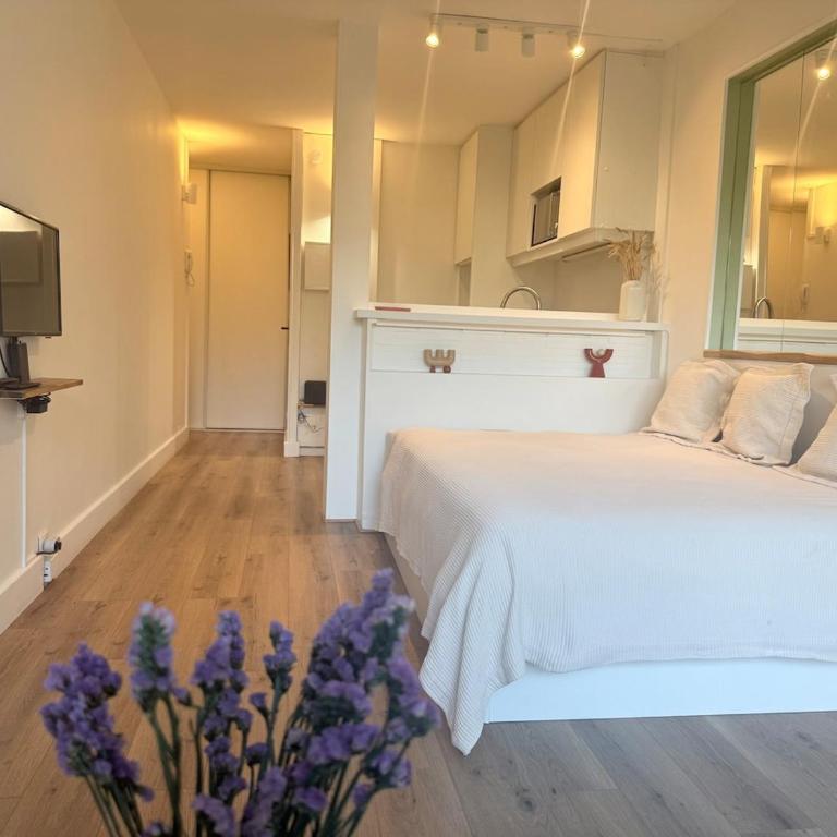 Bright flat with terrace & vue on Canal St Martin - Appartement avec Vue et Balcon - 19