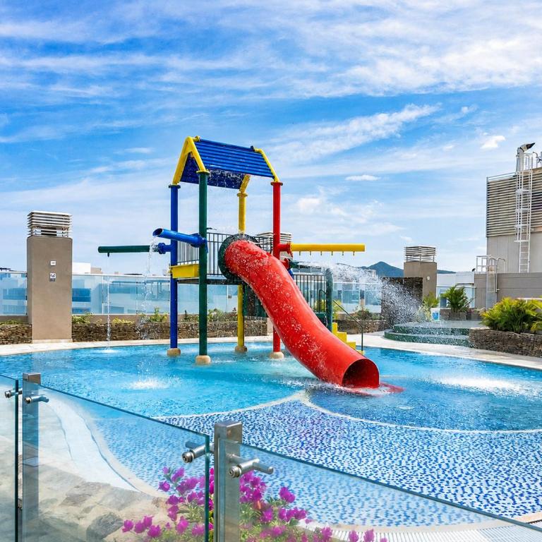 Apto con Vista al Mar, Piscinas, jacuzzis y club de playa en Reserva del Mar - Apartment - 41