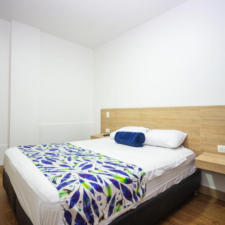 Hotel Poma Rosa Boutique Laureles - Double Room - 4