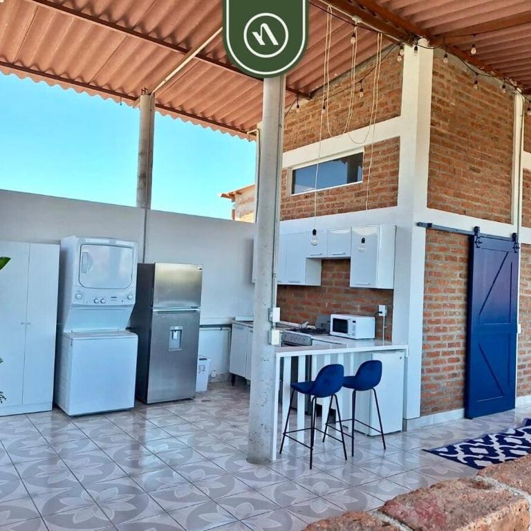 Authentic Mexican Hacienda: 1BR w/ Outdoor Kitchen, A/C & Fast Wi-Fi in Bucerias - Maison de Vacances - 5