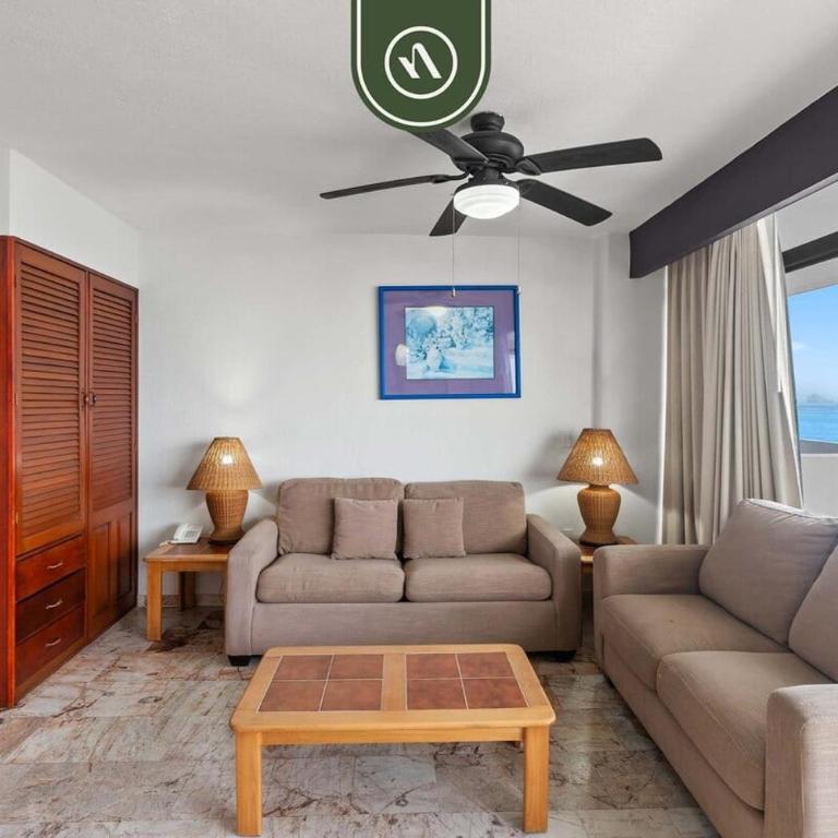 Costa Sur Suite 2 - Oceanview 1 BR Condo - Pool - Cleaning Included - Casa - 4