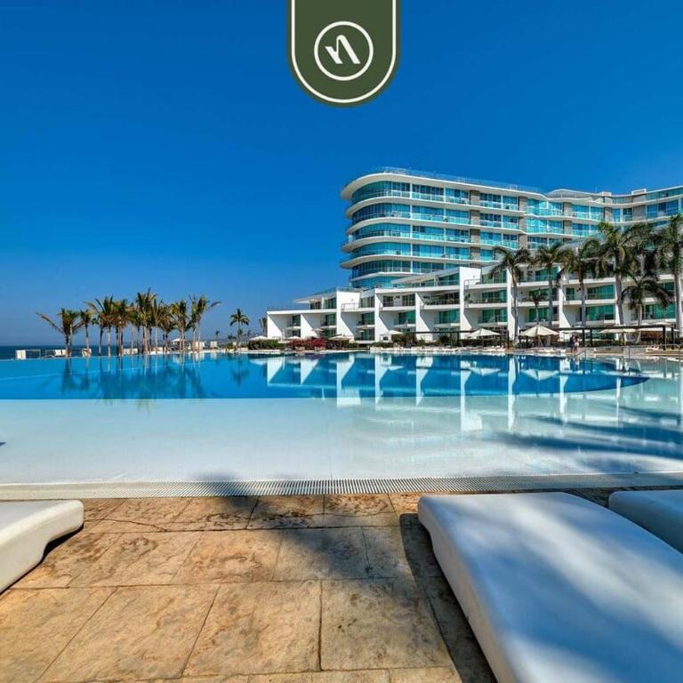 Oceanview 1 BR Condo with Private Beach - Pools - Ferienhaus - 1