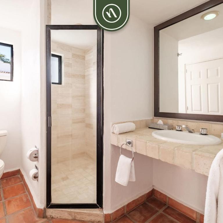 One Beach Street 307 B· Amazing 2 BR Condo - Casa - 25
