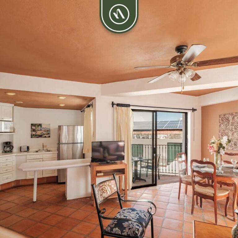 One Beach Street 307 B· Amazing 2 BR Condo - Casa - 26