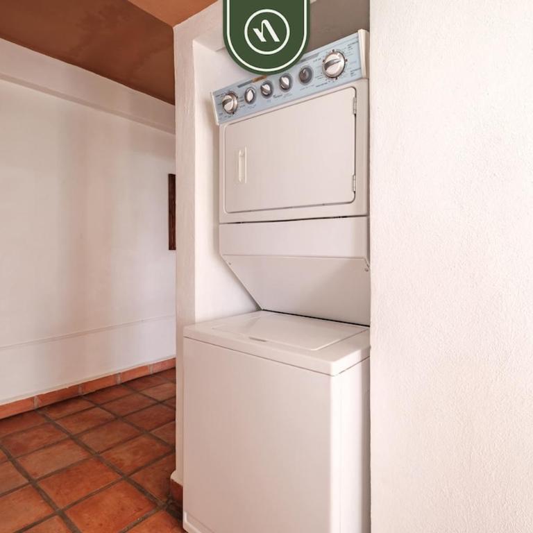 One Beach Street 307 B· Amazing 2 BR Condo - Casa - 31