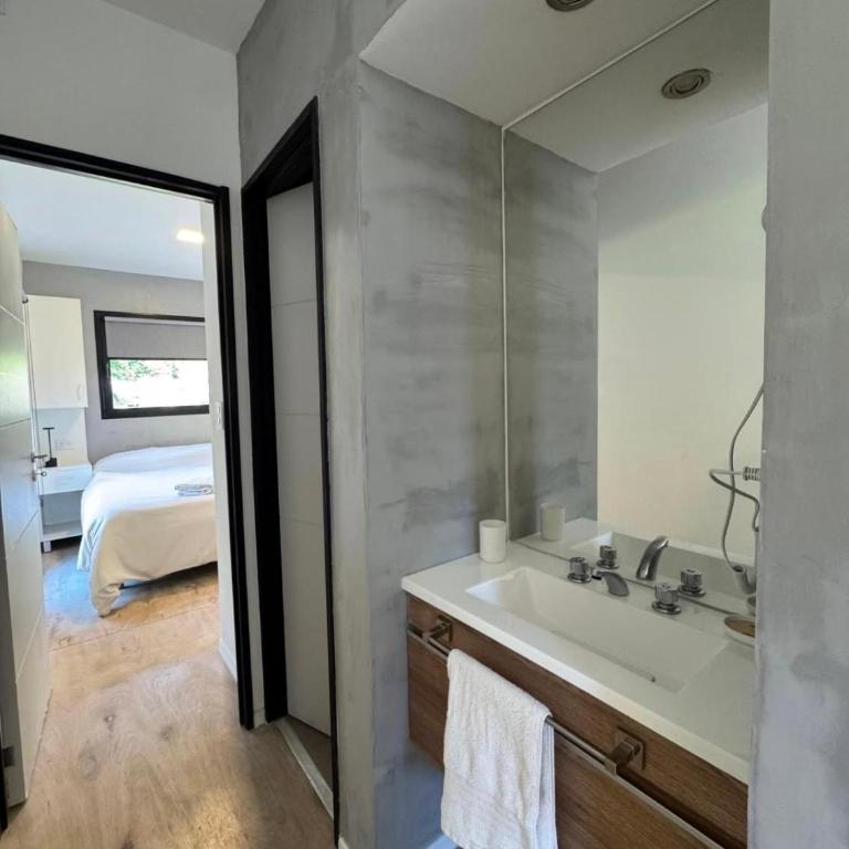 Cabañas San Eduardo - One-Bedroom House - 4