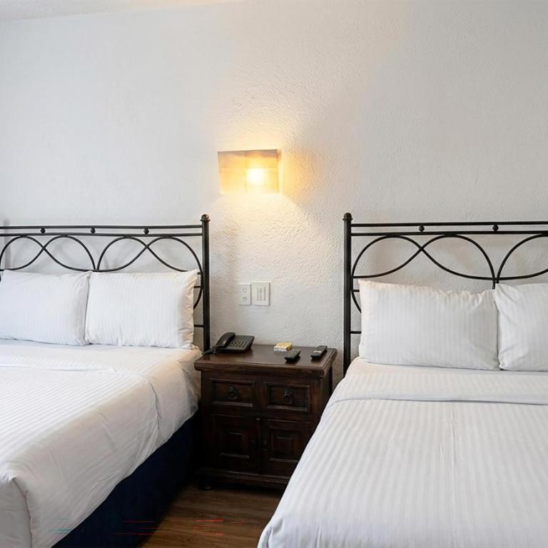 Best Western Hotel San Pedro Puebla - Double Room with Two Double Beds - Interior View/Non-Smoking - 4