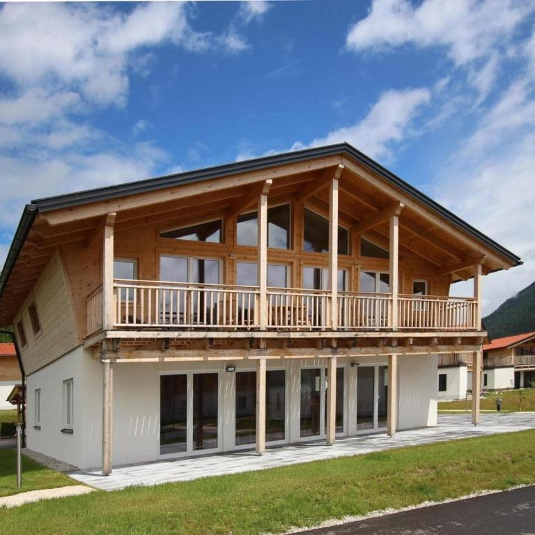 Gruppenunterkunft in Inzell - Apartment mit 3 Schlafzimmern - 1