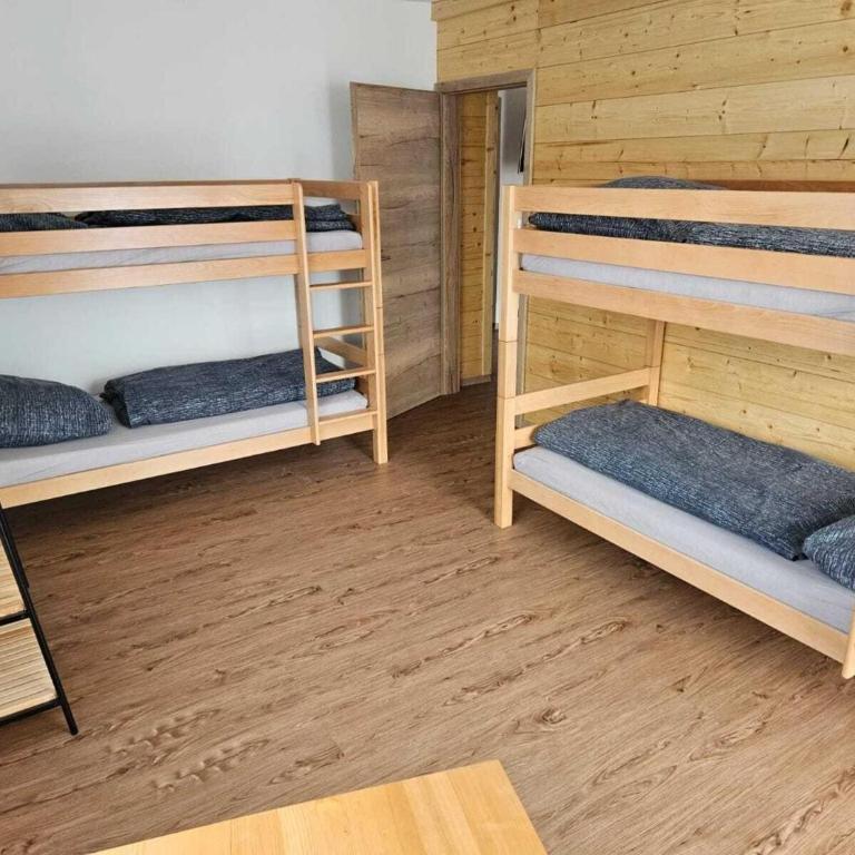 Gruppenunterkunft in Inzell - Apartment mit 3 Schlafzimmern - 4