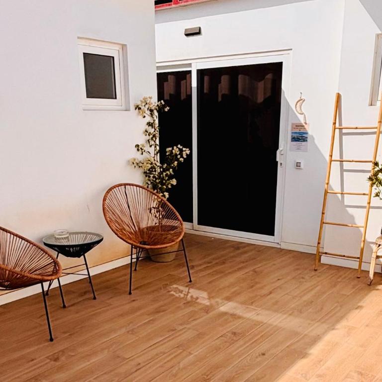 Chakra House Fuerteventura - Private Rooms in a Shared Boutique Guesthouse - Deluxe Double Room - 13