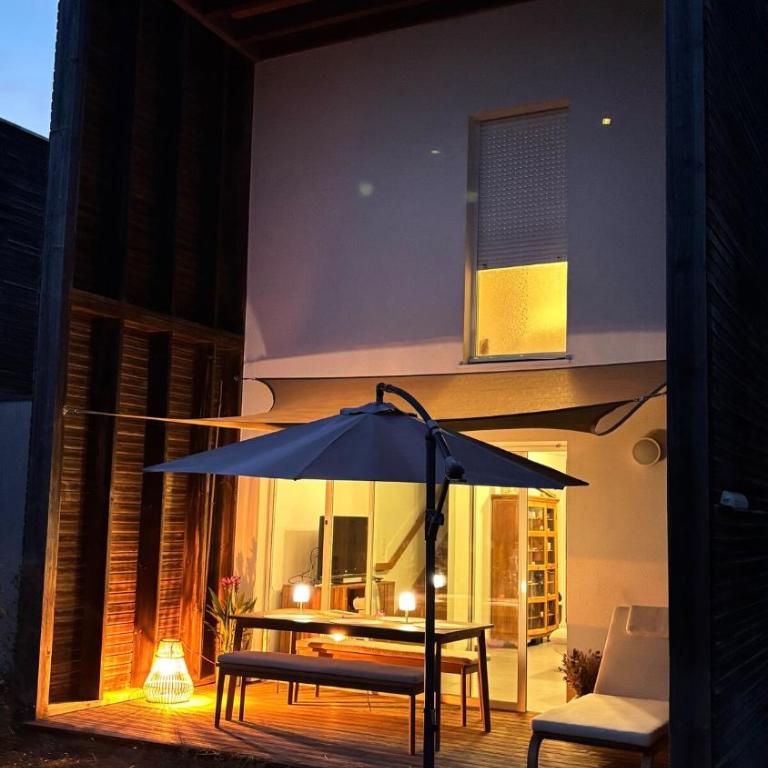 Maison T4, Jardin 200 m2, Terrasse, Parking, Vélos - Maison 3 Chambres - 21