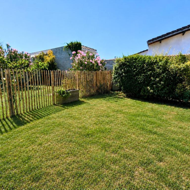 Maison T4, Jardin 200 m2, Terrasse, Parking, Vélos - Maison 3 Chambres - 9
