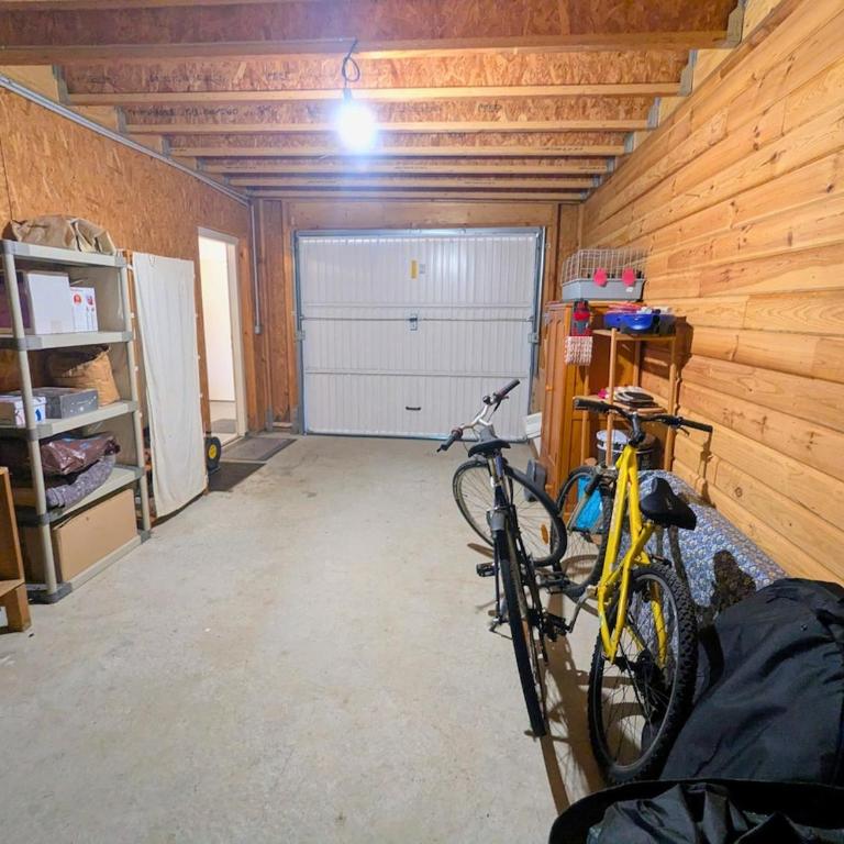 Maison T4, Jardin 200 m2, Terrasse, Parking, Vélos - Maison 3 Chambres - 20
