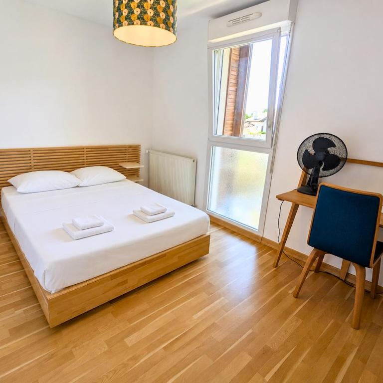 Maison T4, Jardin 200 m2, Terrasse, Parking, Vélos - Maison 3 Chambres - 3