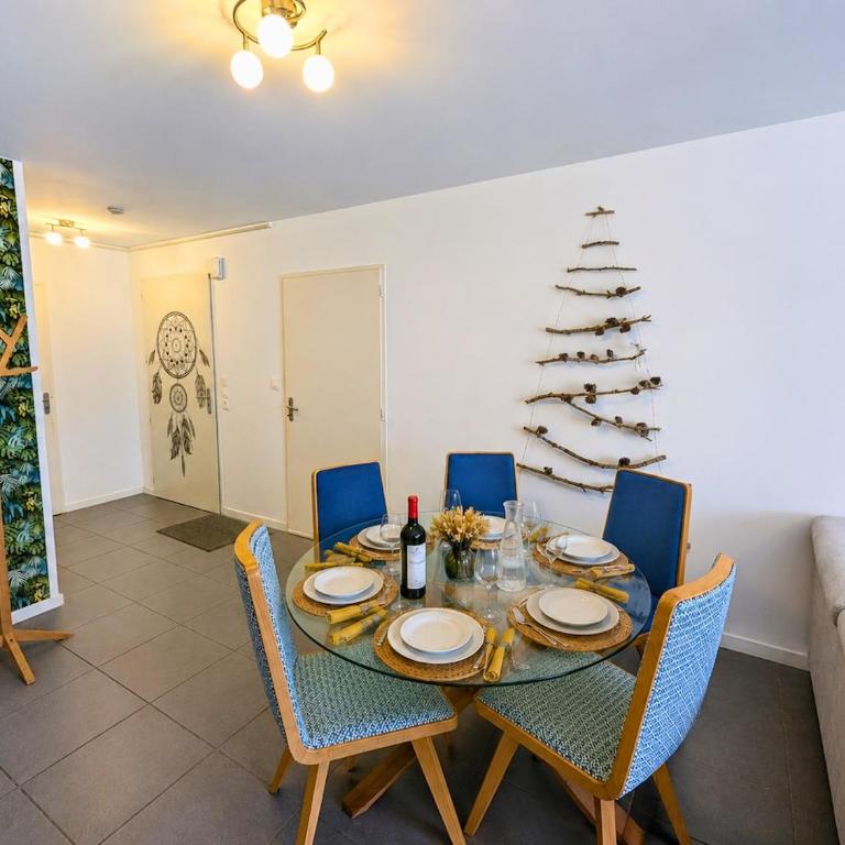 Maison T4, Jardin 200 m2, Terrasse, Parking, Vélos - Maison 3 Chambres - 11