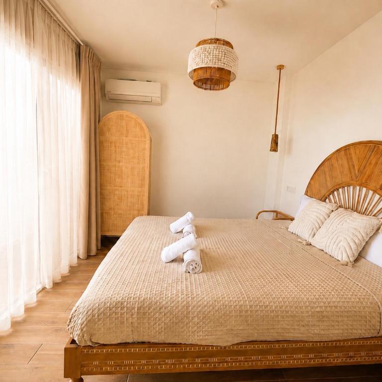 Chakra House Fuerteventura - Private Rooms in a Shared Boutique Guesthouse - Deluxe Double Room - 15