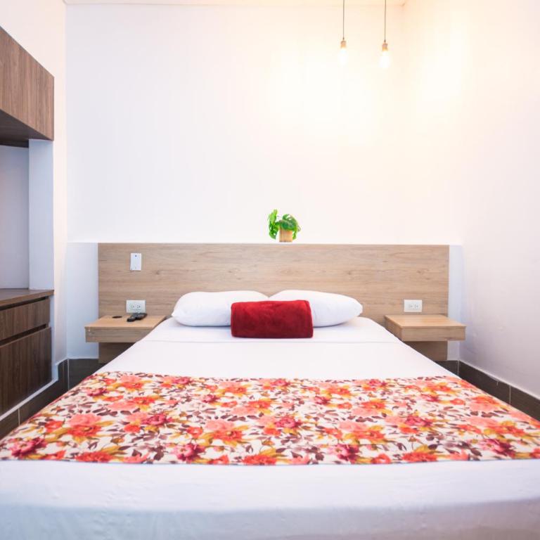 Hotel Poma Rosa Boutique Laureles - Superior Double Room - 7
