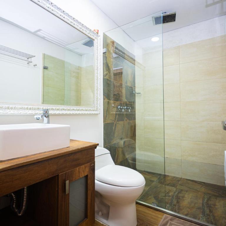 Hotel Poma Rosa Boutique Laureles - Junior Suite with Terrace - 4