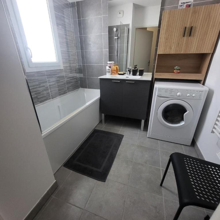 Bright cozy space Fully equipped 4 to 6 guests - Apartment mit 2 Schlafzimmern und Gartenblick - 12
