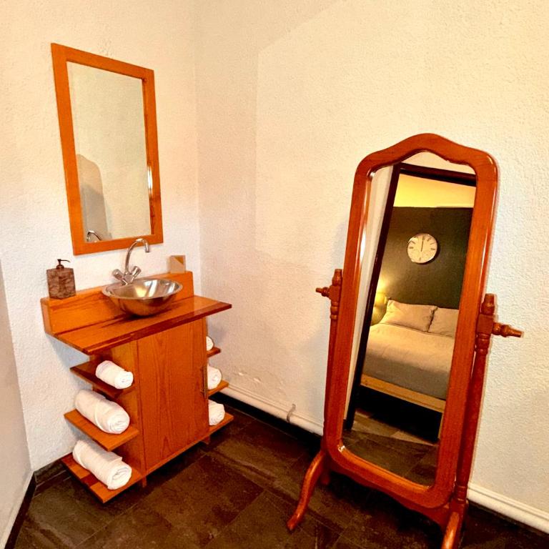 LA CASITA, Casa EA Oaxaca, Centro Histórico, Entrada Independiente, Excelente Ubicación - One-Bedroom Apartment - 21