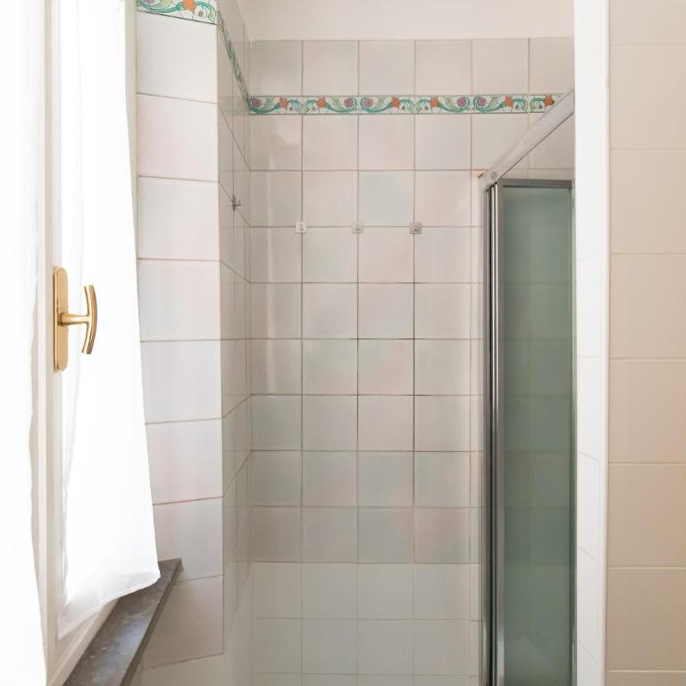 Trevi Royale - Under 1 Min Walk to Trevi Fountain - Apartment mit 1 Schlafzimmer - 20