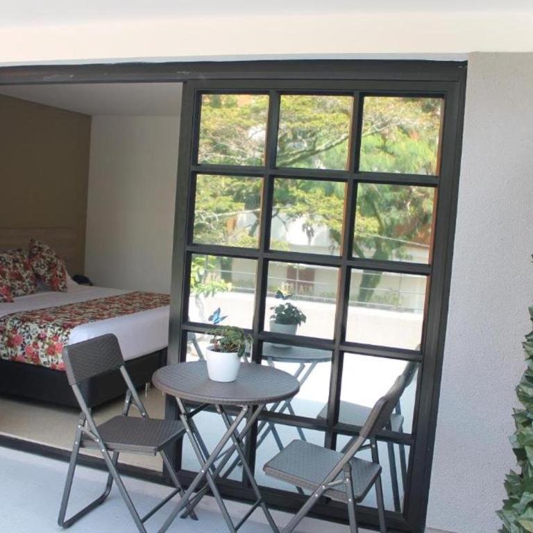 Hotel Poma Rosa Boutique Laureles - Junior Suite with Balcony - 6