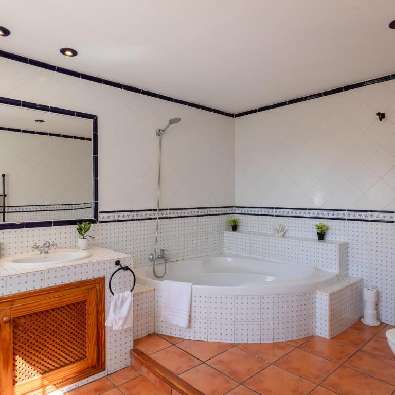 Can Paredes Ibiza - Villa - 9