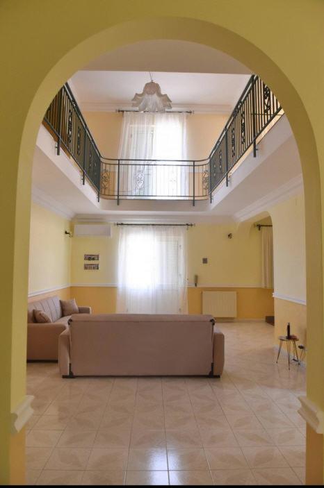 Coastal Villa Retreat Steps from Scala Dei Turchi - Villa - 32