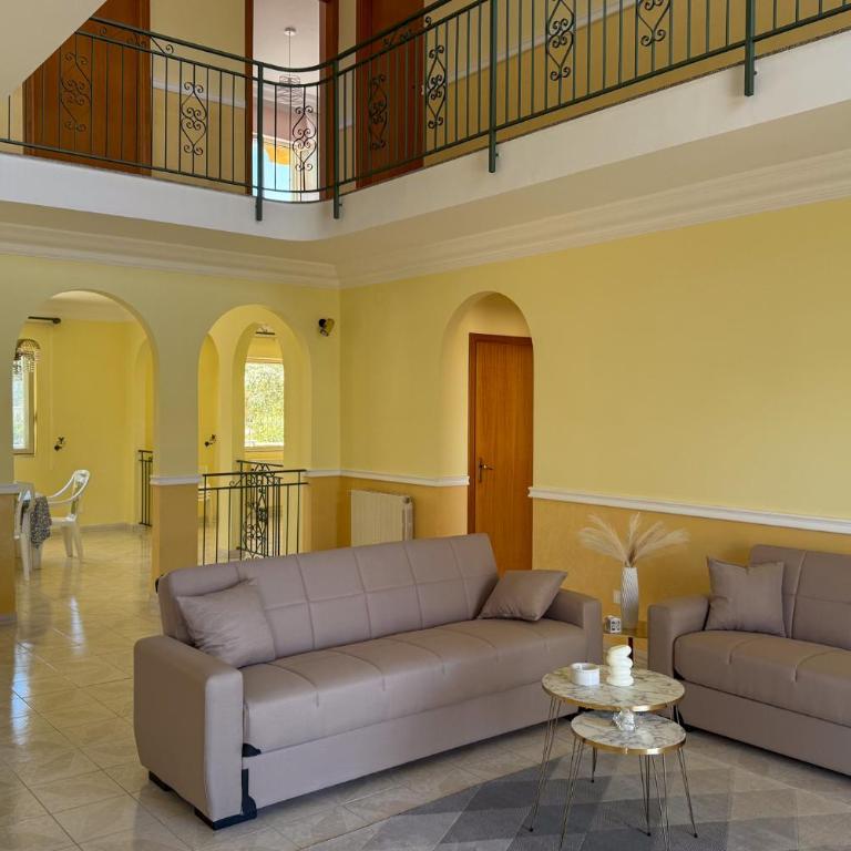 Coastal Villa Retreat Steps from Scala Dei Turchi - Villa - 39