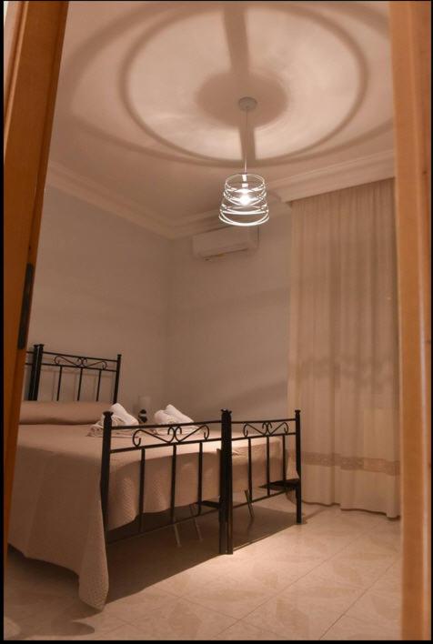 Coastal Villa Retreat Steps from Scala Dei Turchi - Villa - 43