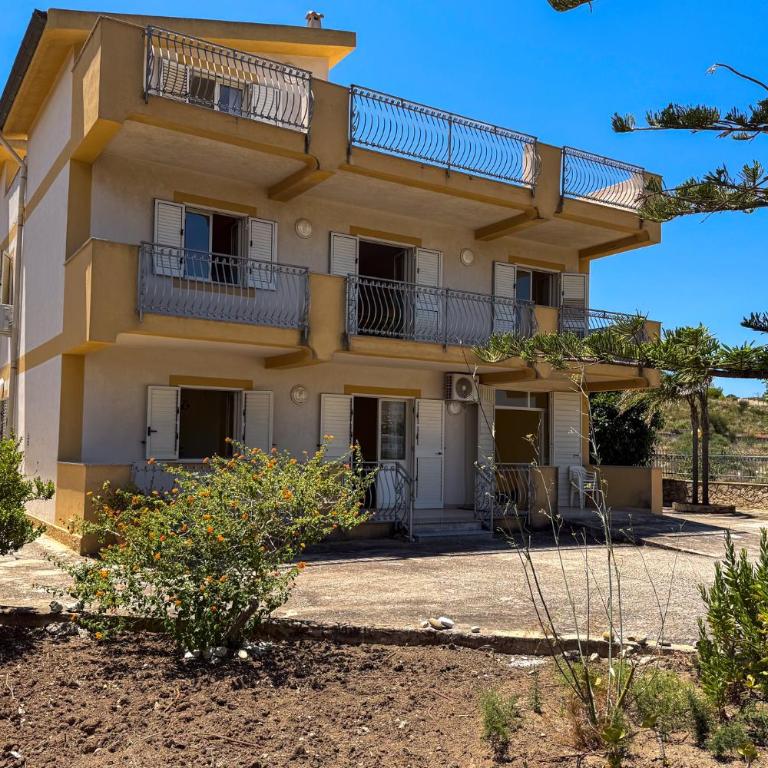 Coastal Villa Retreat Steps from Scala Dei Turchi - Villa - 93