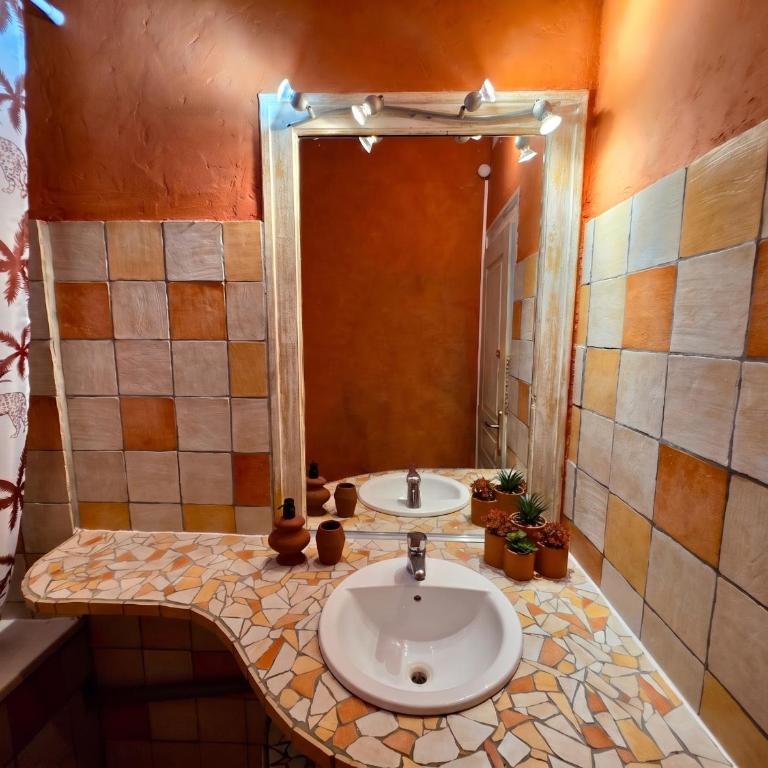 Grand T3 traversant avec 2 Balcons en Hypercentre - Appartement 2 Chambres Deluxe avec Balcon - 26