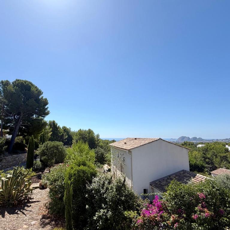vent du cap - Four-Bedroom House - 57