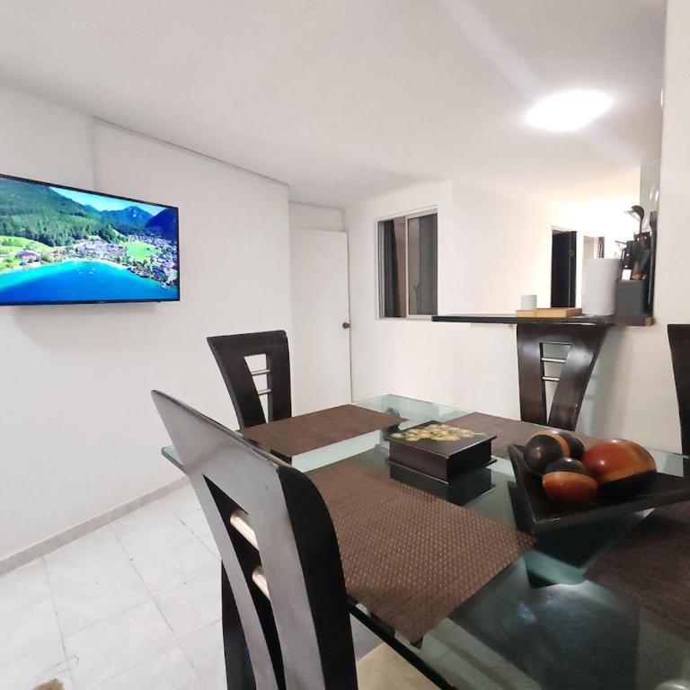 Apto Independiente cerca al aeropuerto 15 min - Two-Bedroom Apartment - 3