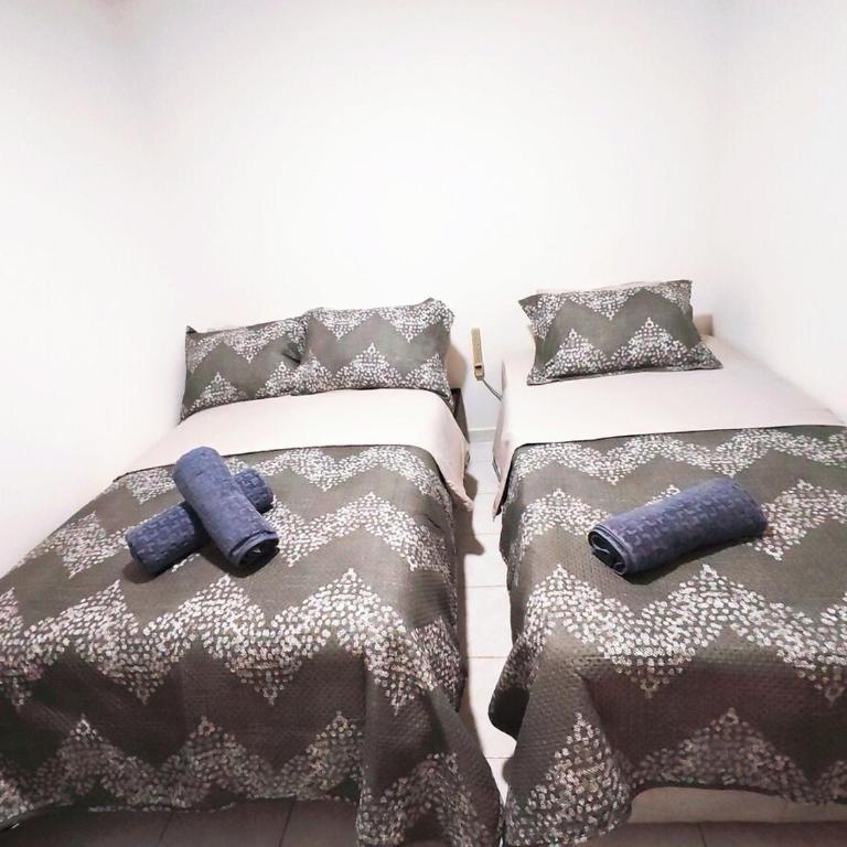 Apto Independiente cerca al aeropuerto 15 min - Two-Bedroom Apartment - 26