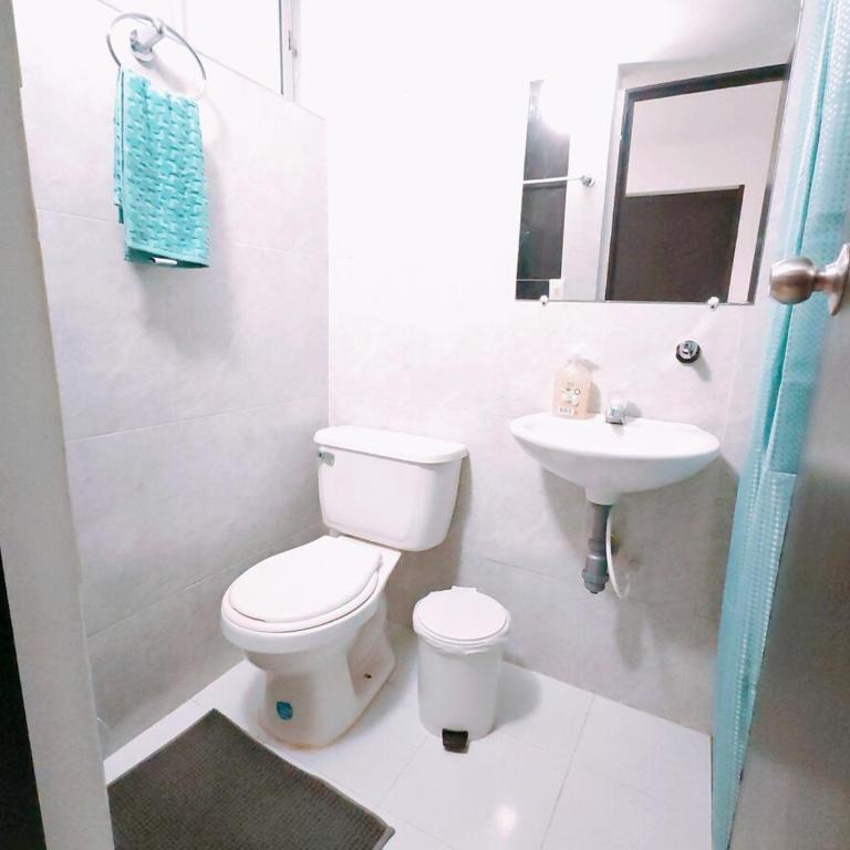 Apto Independiente cerca al aeropuerto 15 min - Two-Bedroom Apartment - 29