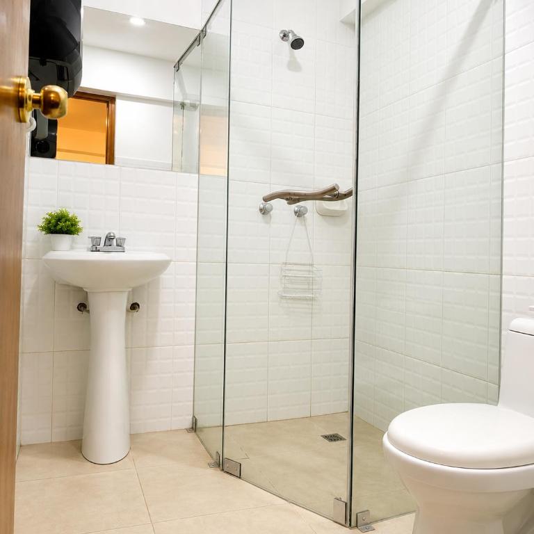 Apartment in the Heart of Peruvian Switzerland - Apartamento de 3 dormitorios - 11