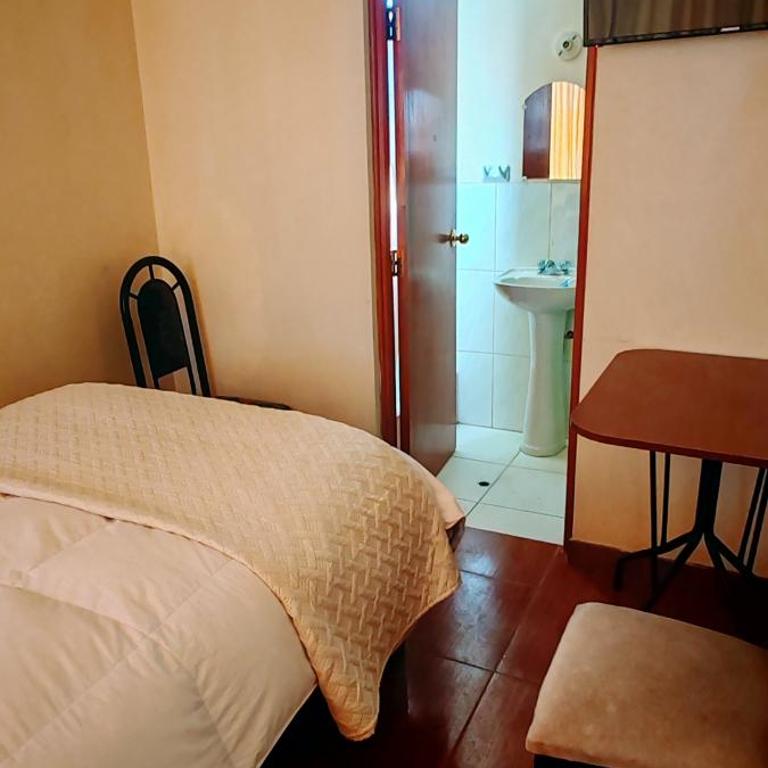 EL CAMINANTE HOTEL y QOLLA WASI YAKU RESTAURANT - Single Room - 8