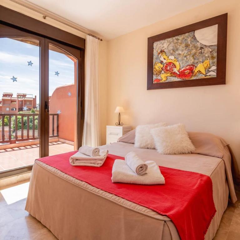 Stylish Duplex Apartment in Estepona, Spain - Sea Views, Pool & Coastal Living - Premium Apartment mit 3 Schlafzimmern und Balkon - 1