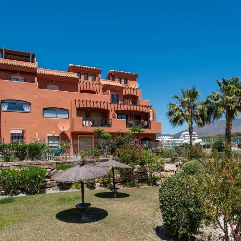 Stylish Duplex Apartment in Estepona, Spain - Sea Views, Pool & Coastal Living - Premium Apartment mit 3 Schlafzimmern und Balkon - 16