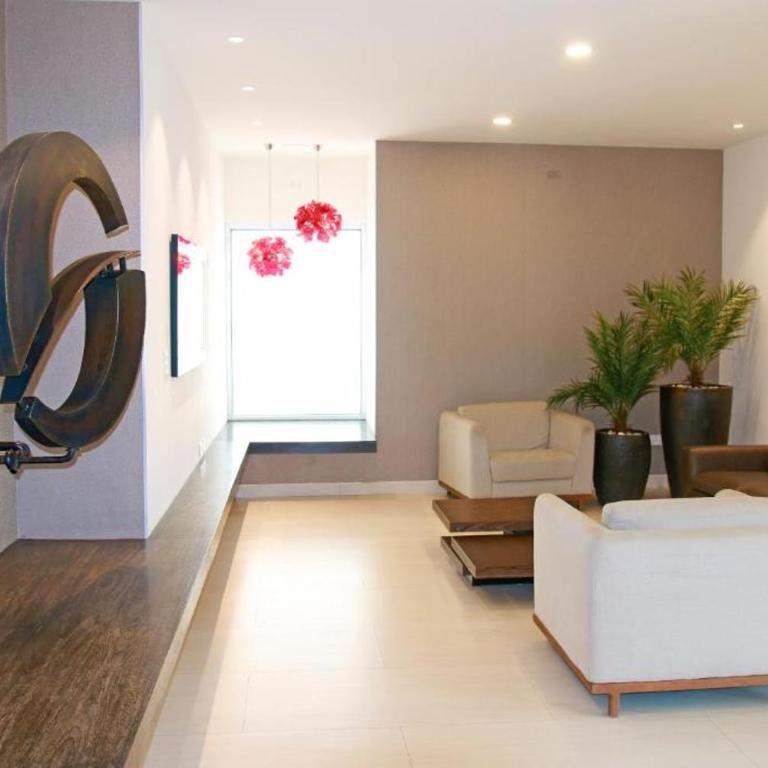 Apartatamento céntrico con piscina y vista urbana - Apartamento de 1 dormitorio - 39