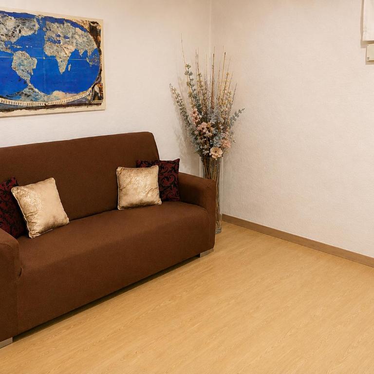 Lovely and cozy central apartment in the best position - Two-Bedroom Apartment - 17