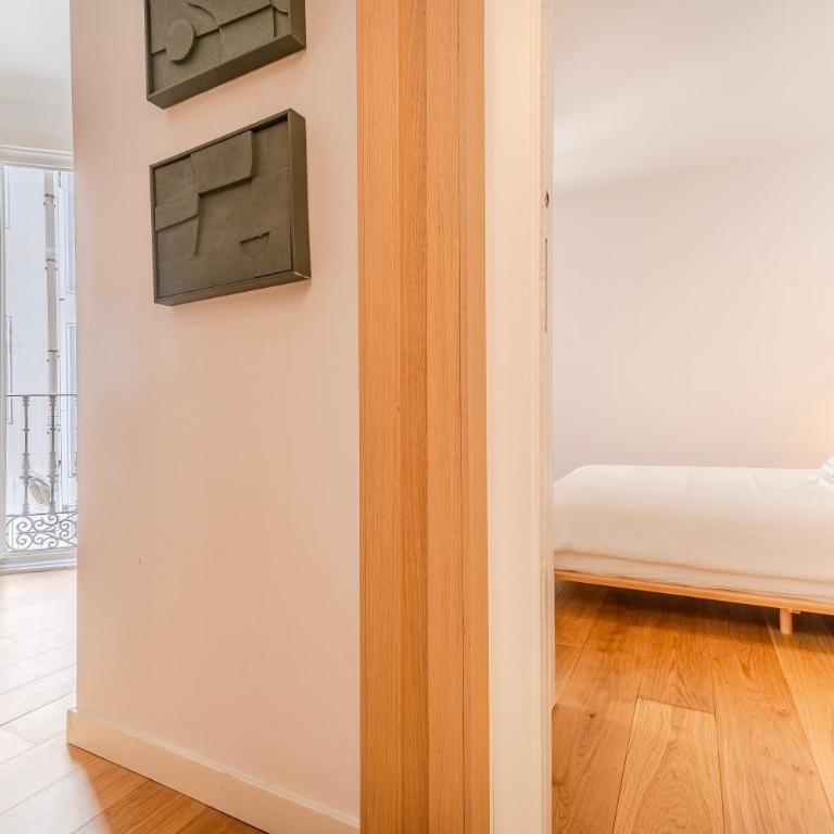 Moderno en Gran Vía con AC y WIFI para 4 huéspedes - Apartment mit 1 Schlafzimmer - 20