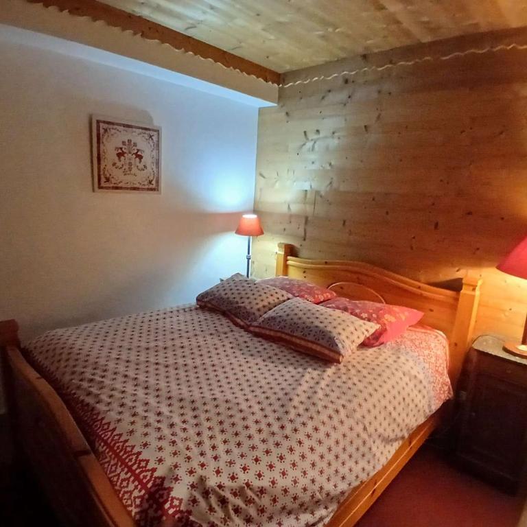 Appartement spacieux - 8 pers, cœur station - Three-Bedroom Apartment - 6