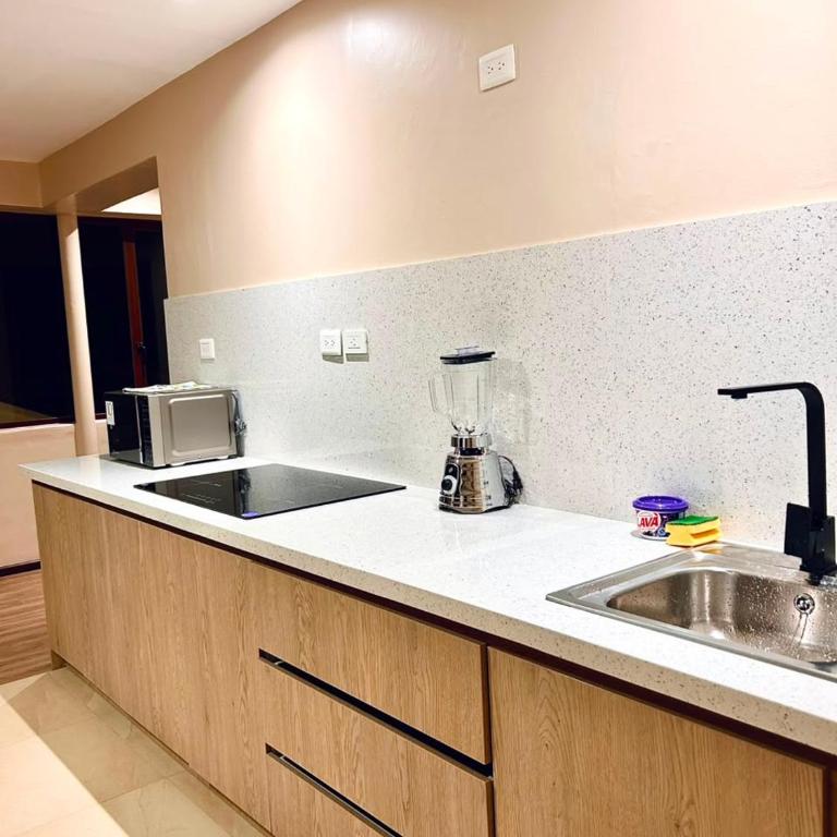 Apartamento encantador en el corazón de la ciudad de Cuenca - Two-Bedroom Apartment - 3