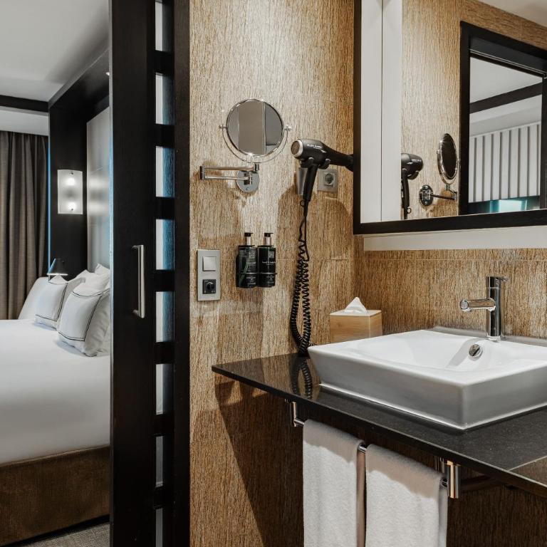 Meliá Barcelona Sarrià - Alojamiento The Level Grand Prémium - 5